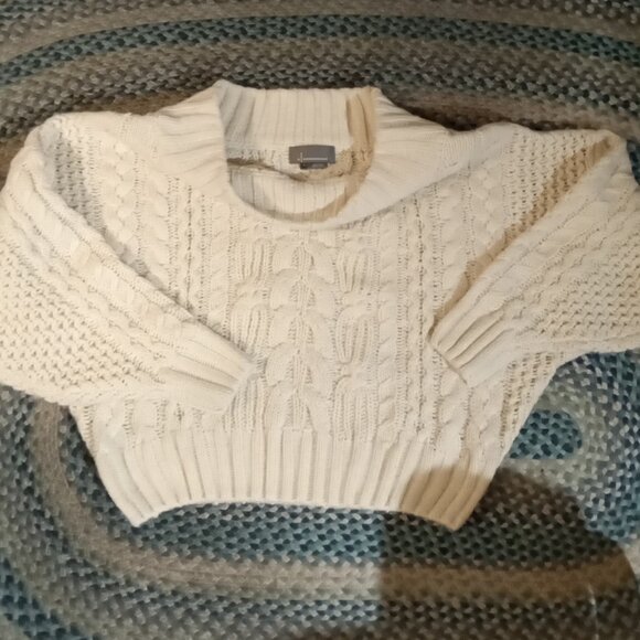 By Anthropologie Sz S beige Cable knit Sweater boxy Fit slightly cropped - Picture 5 of 5
